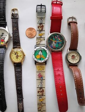 Lot Of 7 Vintage Watches, Mickey, Huckleberry Hound, More